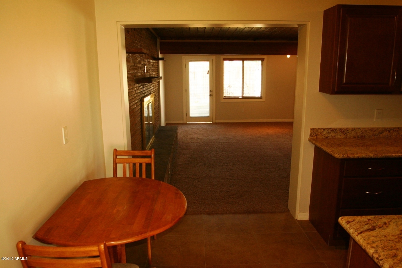 3514 East Coronado Road Phoenix, AZ 85008 - Photo 13 of 20 dining in kitchen
