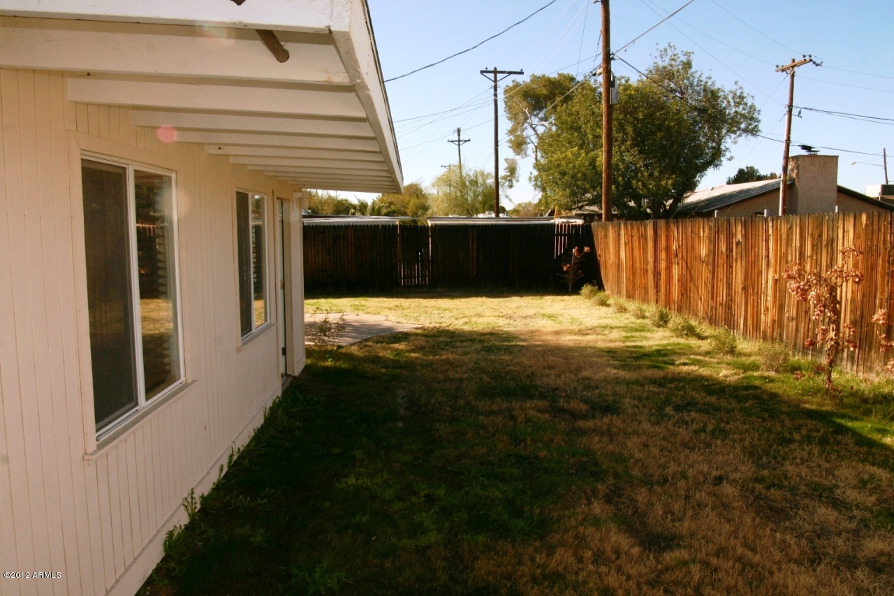 3514 East Coronado Road Phoenix, AZ 85008 - Photo 20 of 20 back yard