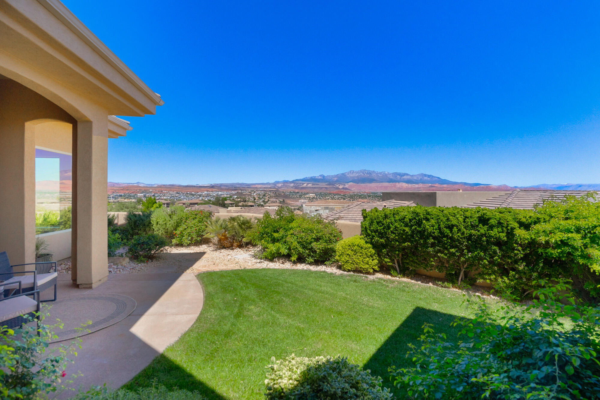 1815 Paragon Drive St. George, UT 84790 - Photo 42 of 48 Primary Suite Patio