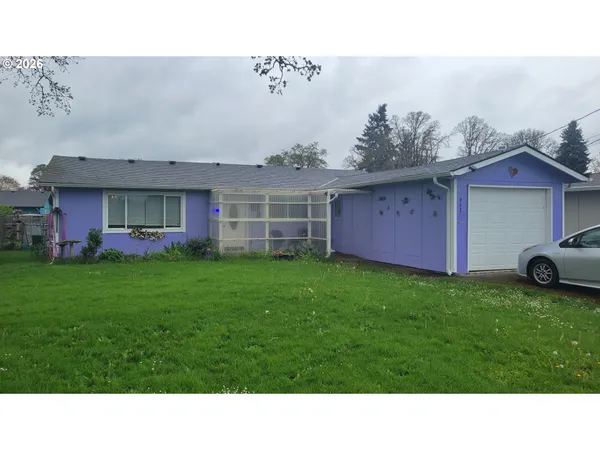 $329,900 | 945 North 4th Street, Aumsville, OR 97325