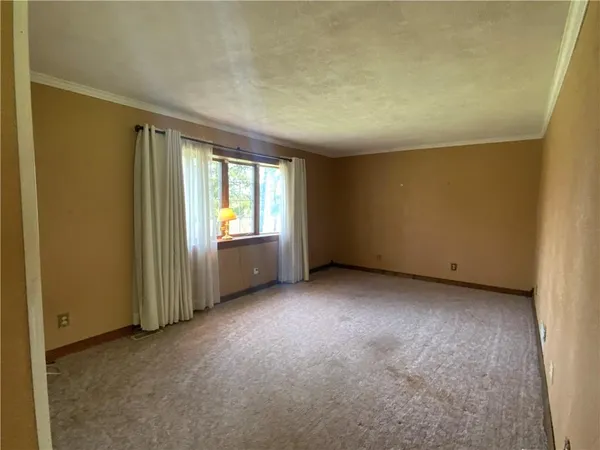 $279,900 | 190 McClelland Road, Claysville, PA 15323