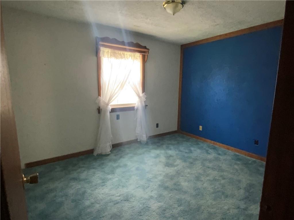 190 McClelland Road Claysville, PA 15323 - Photo 9 of 16