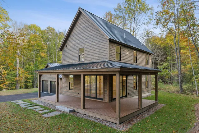 $1,190,000 | 11 Camp Loop Lane, Bridgton, ME 04009
