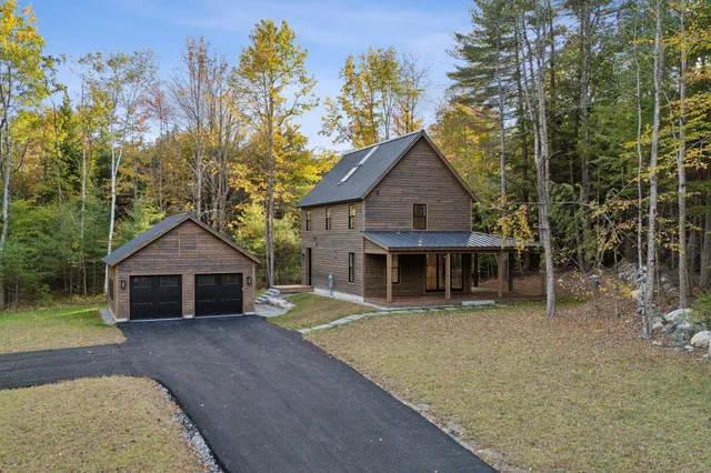 $1,190,000 | 11 Camp Loop Lane, Bridgton, ME 04009