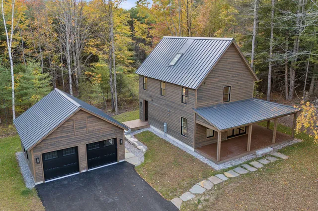 $1,190,000 | 11 Camp Loop Lane, Bridgton, ME 04009