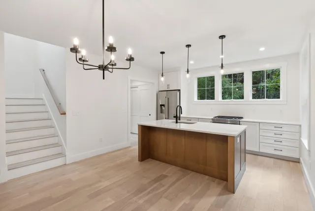 $1,190,000 | 11 Camp Loop Lane, Bridgton, ME 04009