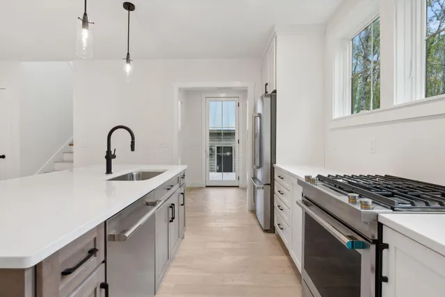 $1,190,000 | 11 Camp Loop Lane, Bridgton, ME 04009