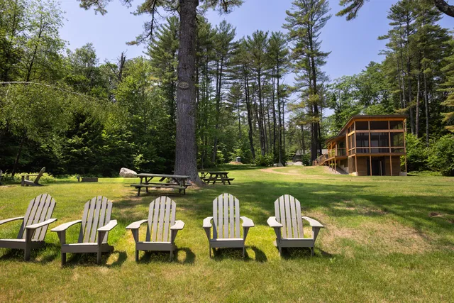 $1,190,000 | 11 Camp Loop Lane, Bridgton, ME 04009