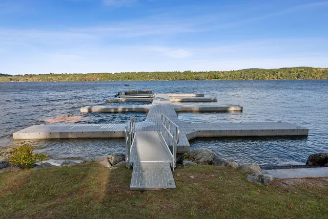 $1,190,000 | 11 Camp Loop Lane, Bridgton, ME 04009