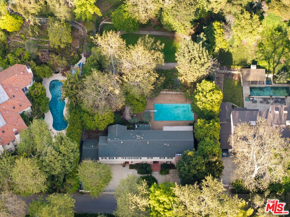 1150 Stone Canyon Road Los Angeles, CA 90077 - Photo 2 of 29