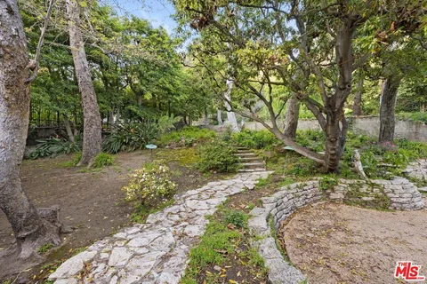 $7,295,000 | 1150 Stone Canyon Road, Los Angeles, CA 90077