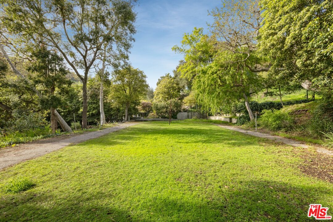 1150 Stone Canyon Road Los Angeles, CA 90077 - Photo 25 of 29