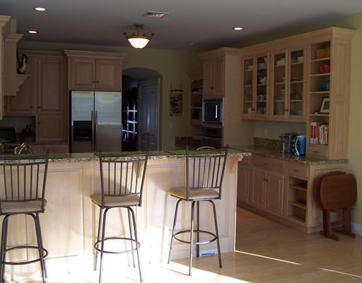 Kitchen. Family friendly chef s...