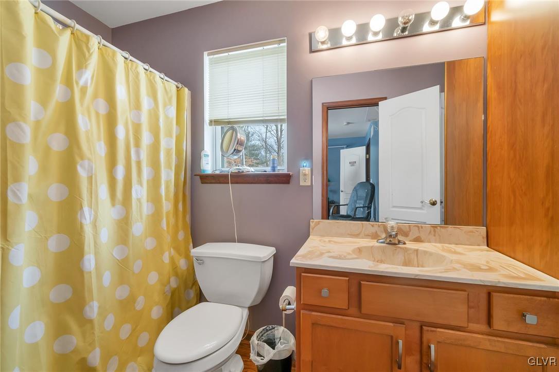 232 Cherry Lane Road Bartonsville, PA 18321 - Photo 23 of 50 Bathroom