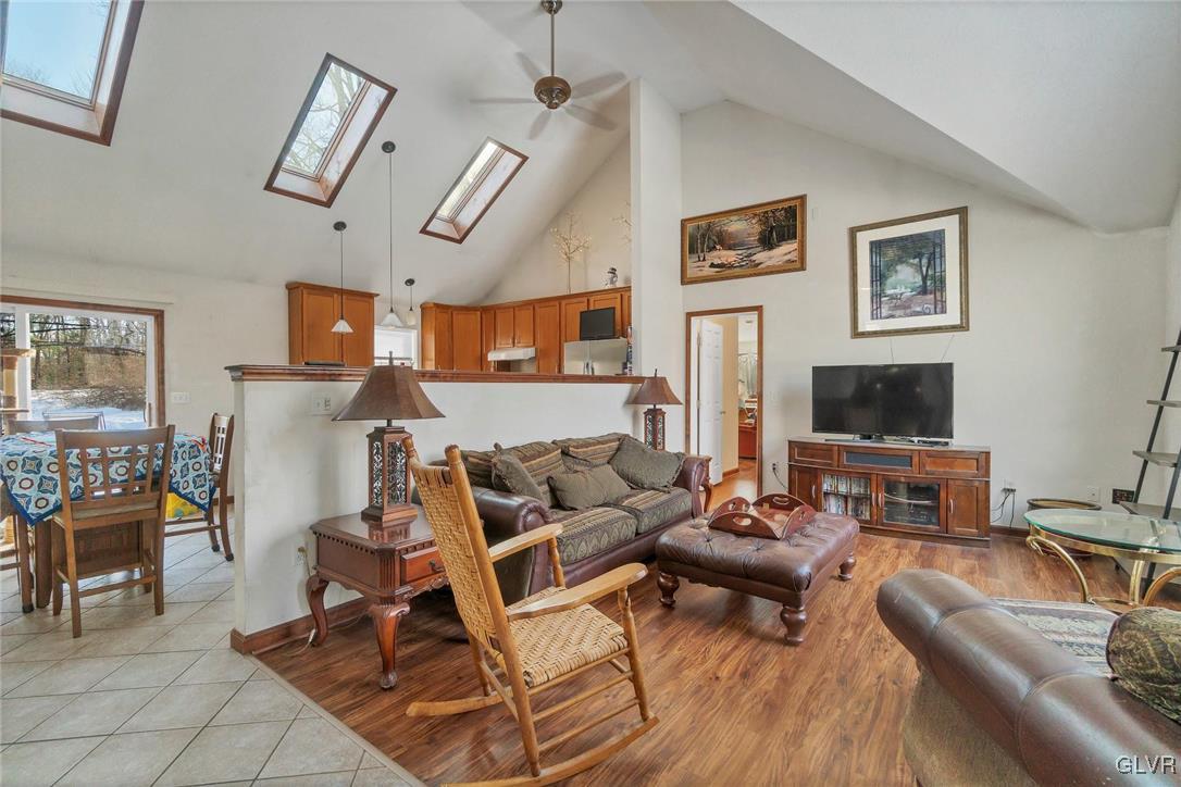 232 Cherry Lane Road Bartonsville, PA 18321 - Photo 7 of 50 Gallery Image 7