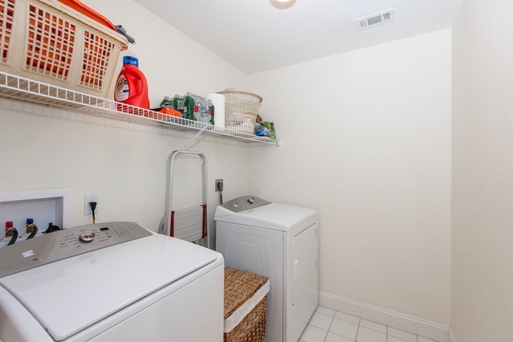 23 Country Club Lane, Unit 23 Middleton, MA 01949 - Photo 15 of 42