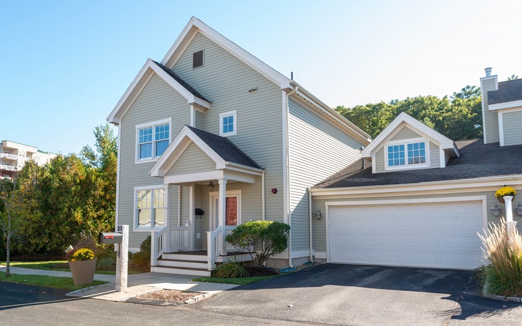 23 Country Club Lane, Unit 23 Middleton, MA 01949 - Photo 2 of 42