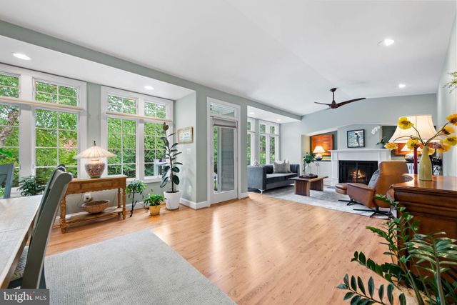 $1,800,000 | 116 West Mason Avenue, Alexandria, VA 22301