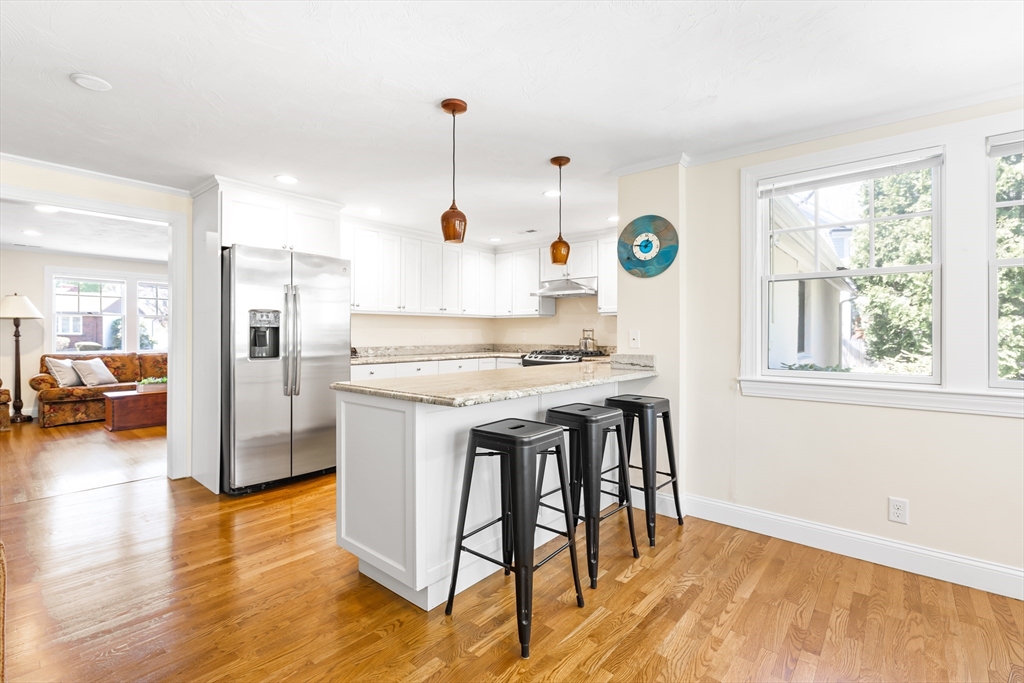 100 Elder Road Needham, MA 02494 - Photo 5 of 33 Gallery Image 5