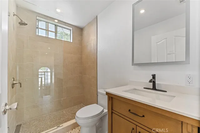 $799,000 | 619 North Wilson Avenue, Unit A, Pasadena, CA 91106