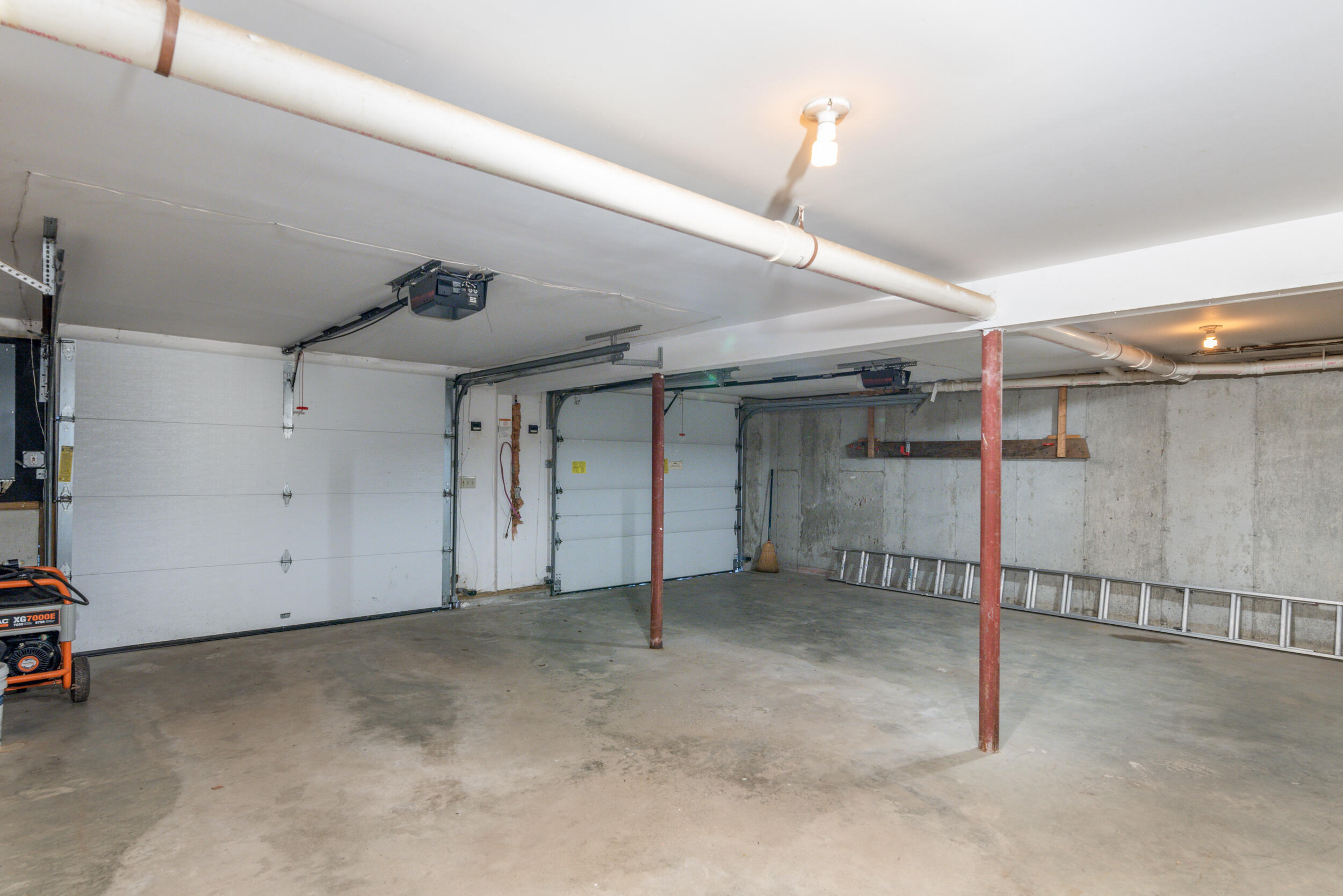 1627 Wagner Bridge Road Waldoboro, ME 04572 - Photo 22 of 27 1627 Wagner Bridge Rd, Waldoboro - Hang