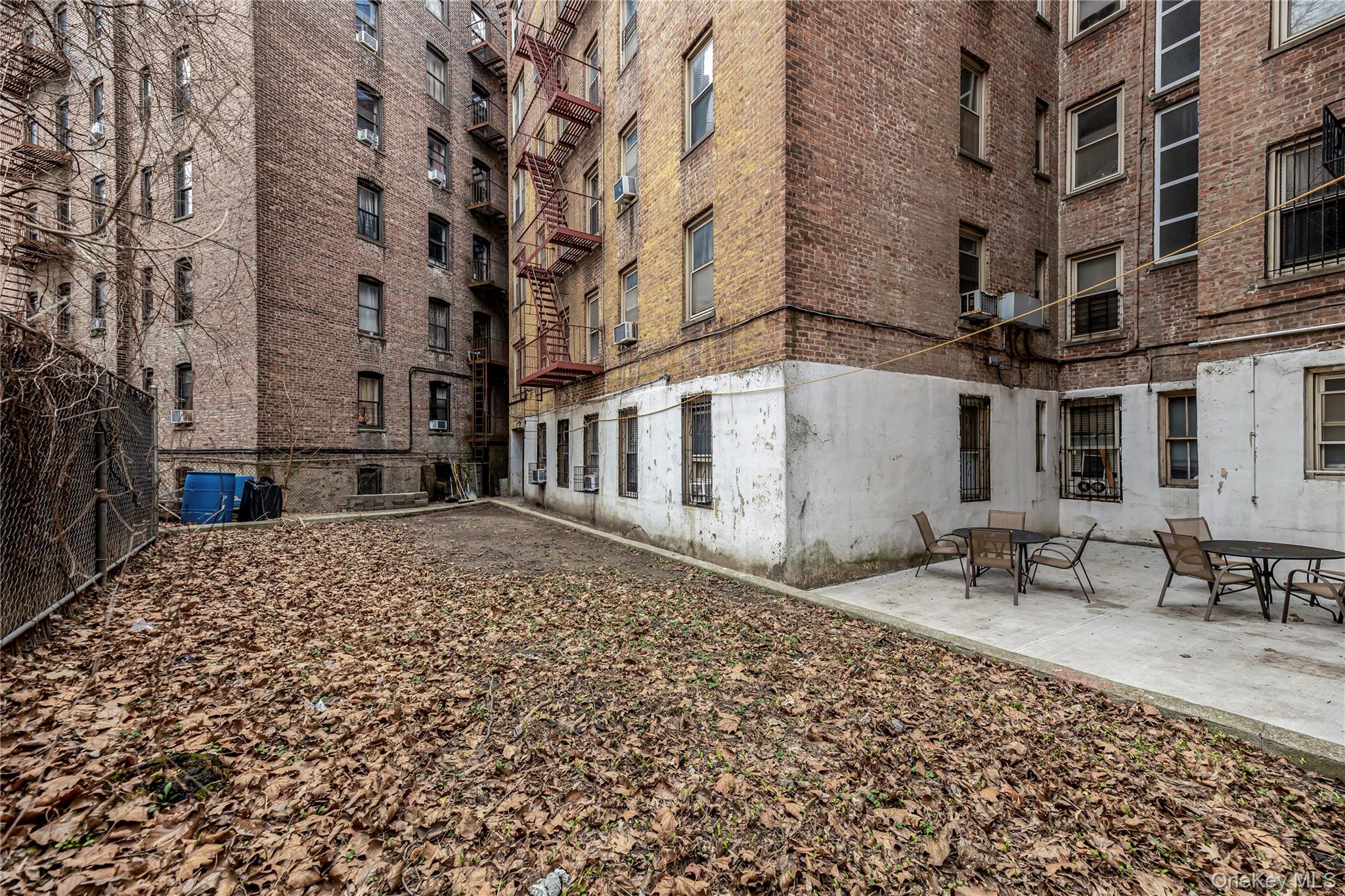 2190 Boston Road, Unit 4G Bronx, NY 10462 - Photo 16 of 16 Gallery Image 16