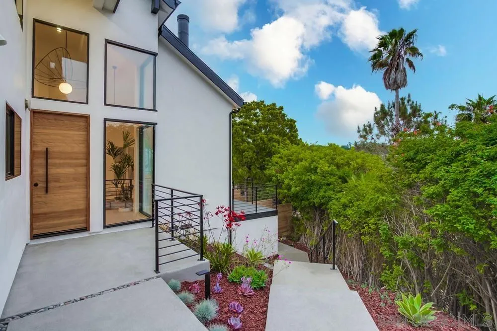 1429 Trabert Ranch Road Encinitas, CA 92024 - Photo 5 of 61