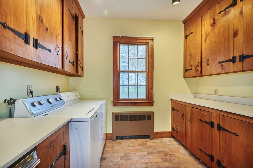 430 Colrain Road Greenfield, MA 01301 - Photo 20 of 42 Gallery Image 20
