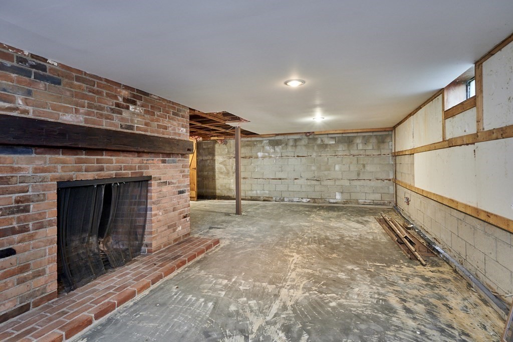430 Colrain Road Greenfield, MA 01301 - Photo 33 of 42 Gallery Image 33