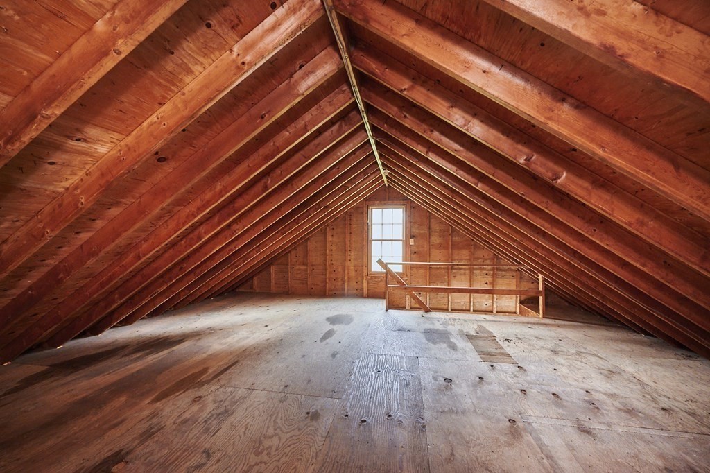 430 Colrain Road Greenfield, MA 01301 - Photo 37 of 42 Gallery Image 37