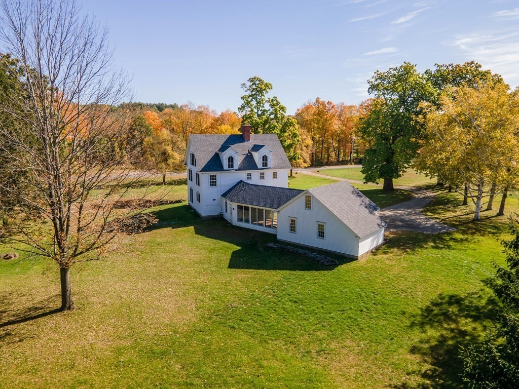 430 Colrain Road Greenfield, MA 01301 - Photo 8 of 42 Gallery Image 8