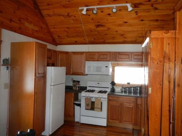 W4678 Losby Road Park Falls, WI 54552 - Photo 18 of 20 Gallery Image 18
