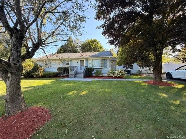 $2,500 | 3 Elm Street, Westbrookville, NY 12785