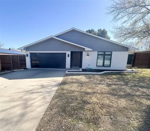 $2,545 | 3016 Oakridge Drive, Bedford, TX 76021