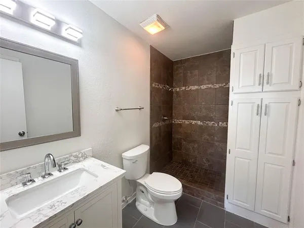 $2,545 | 3016 Oakridge Drive, Bedford, TX 76021