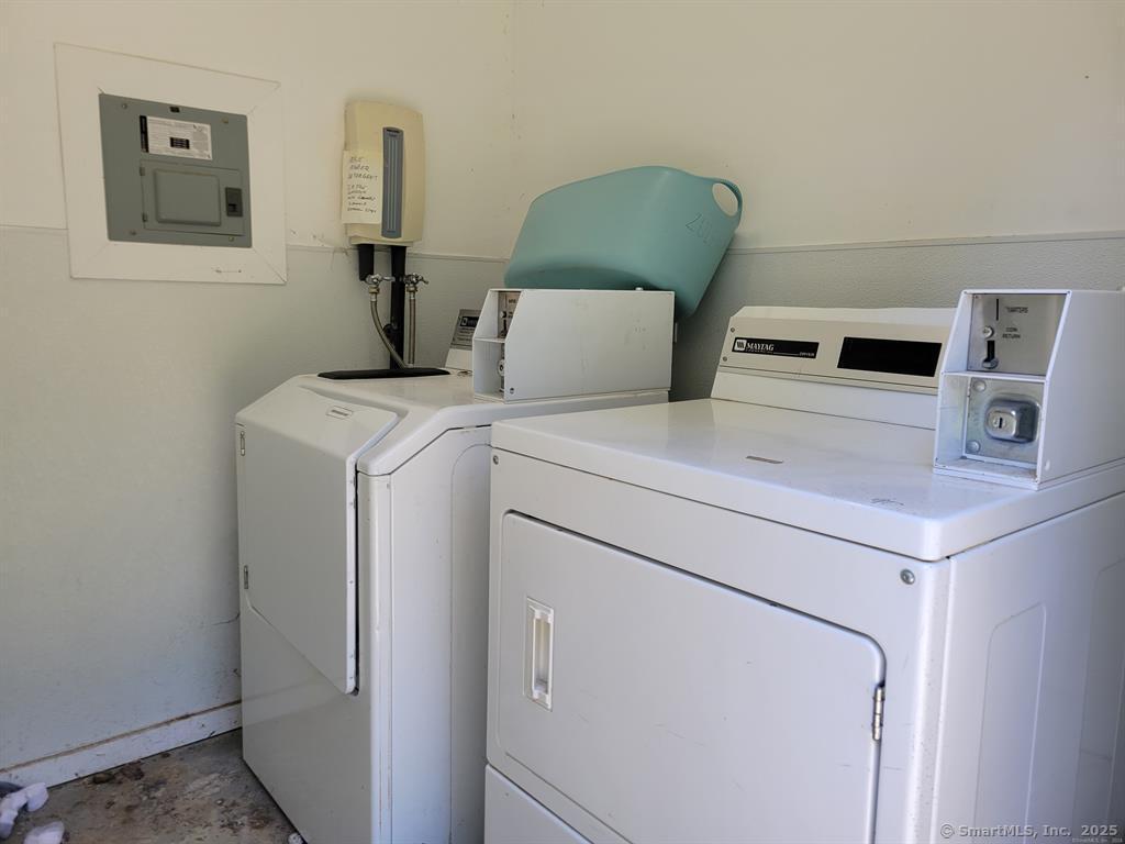 9B White Oak Road, Unit D Mansfield, CT 06268 - Photo 11 of 11