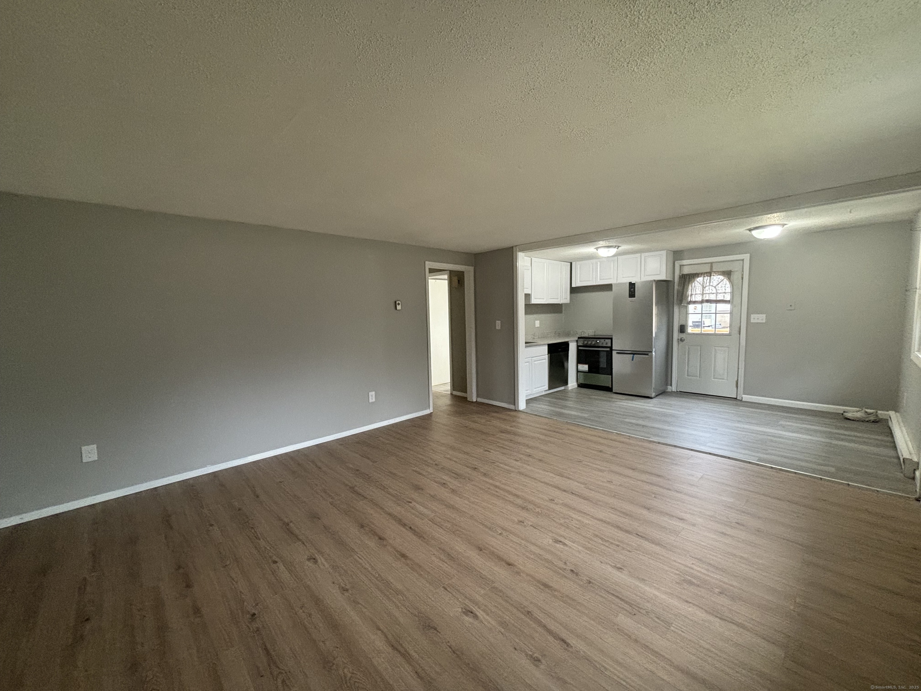 9B White Oak Road, Unit D Mansfield, CT 06268 - Photo 4 of 11