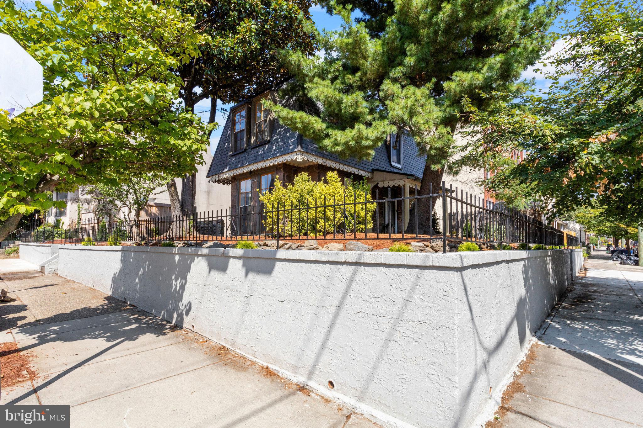 3301 Hamilton Street Philadelphia, PA 19104 - Photo 4 of 49