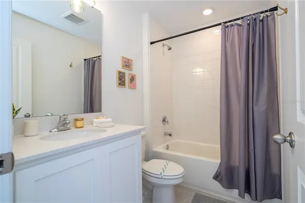 $2,400 | 686 Longboat Drive, Davenport, FL 33896