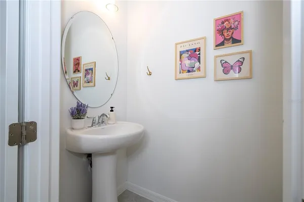 $2,400 | 686 Longboat Drive, Davenport, FL 33896