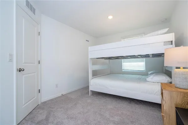 $2,400 | 686 Longboat Drive, Davenport, FL 33896