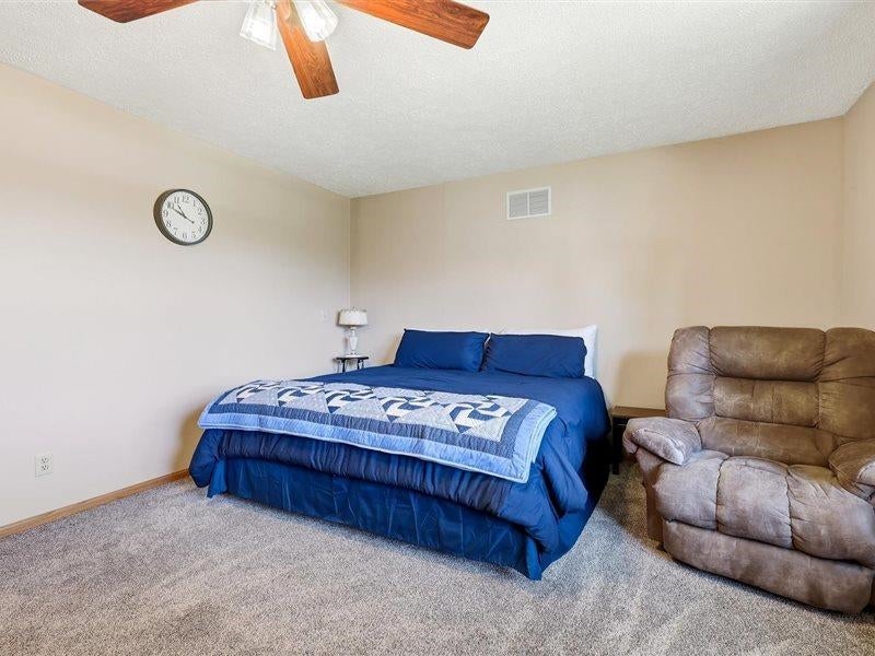 9800-9801 Cedar Street Bernard, IA 52032 - Photo 16 of 52 Gallery Image 16