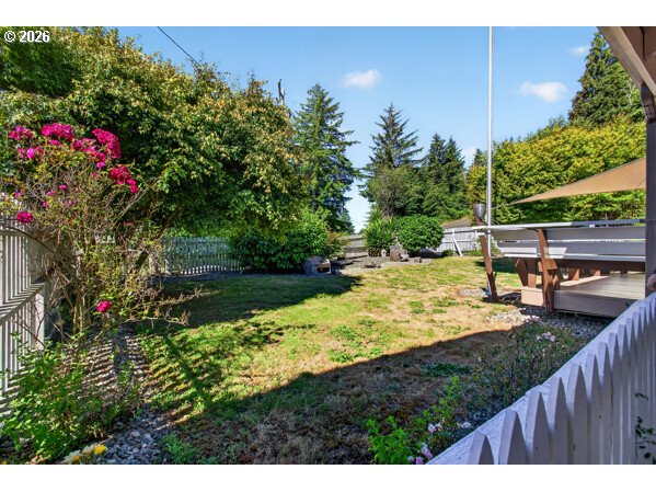 63697 Isthmus Heights Road Coos Bay, OR 97420 - Photo 5 of 45