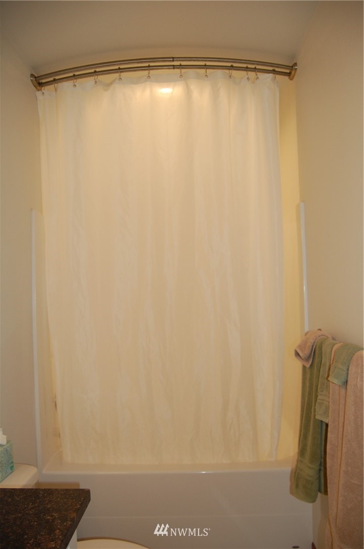 1487 Retsil Road Southeast Port Orchard, WA 98366 - Photo 12 of 20 Gallery Image 12