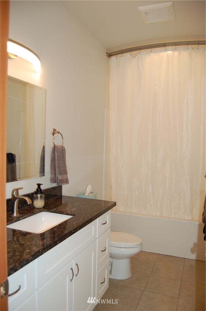 1487 Retsil Road Southeast Port Orchard, WA 98366 - Photo 14 of 20 Gallery Image 14