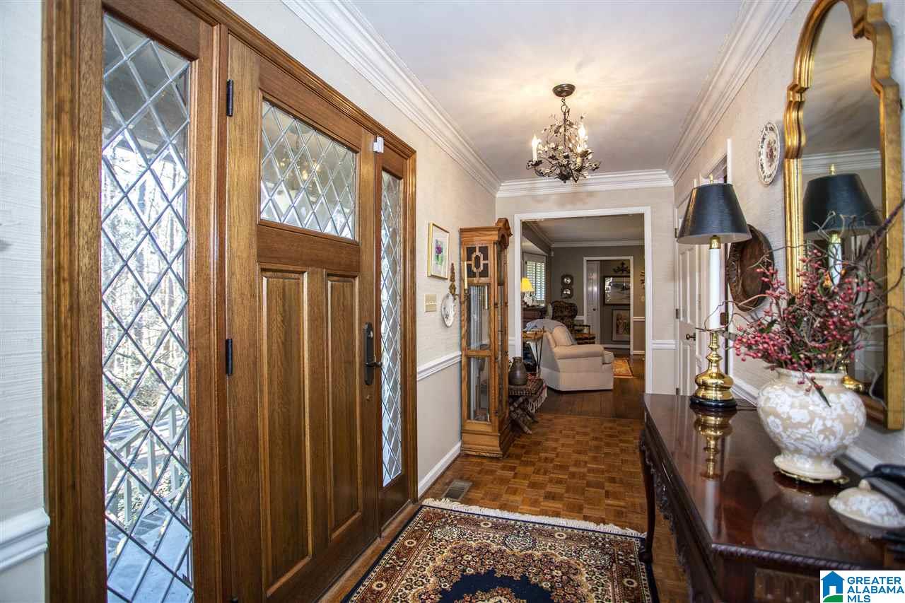 2608 Kings Ridge Drive Birmingham, AL 35243 - Photo 4 of 48