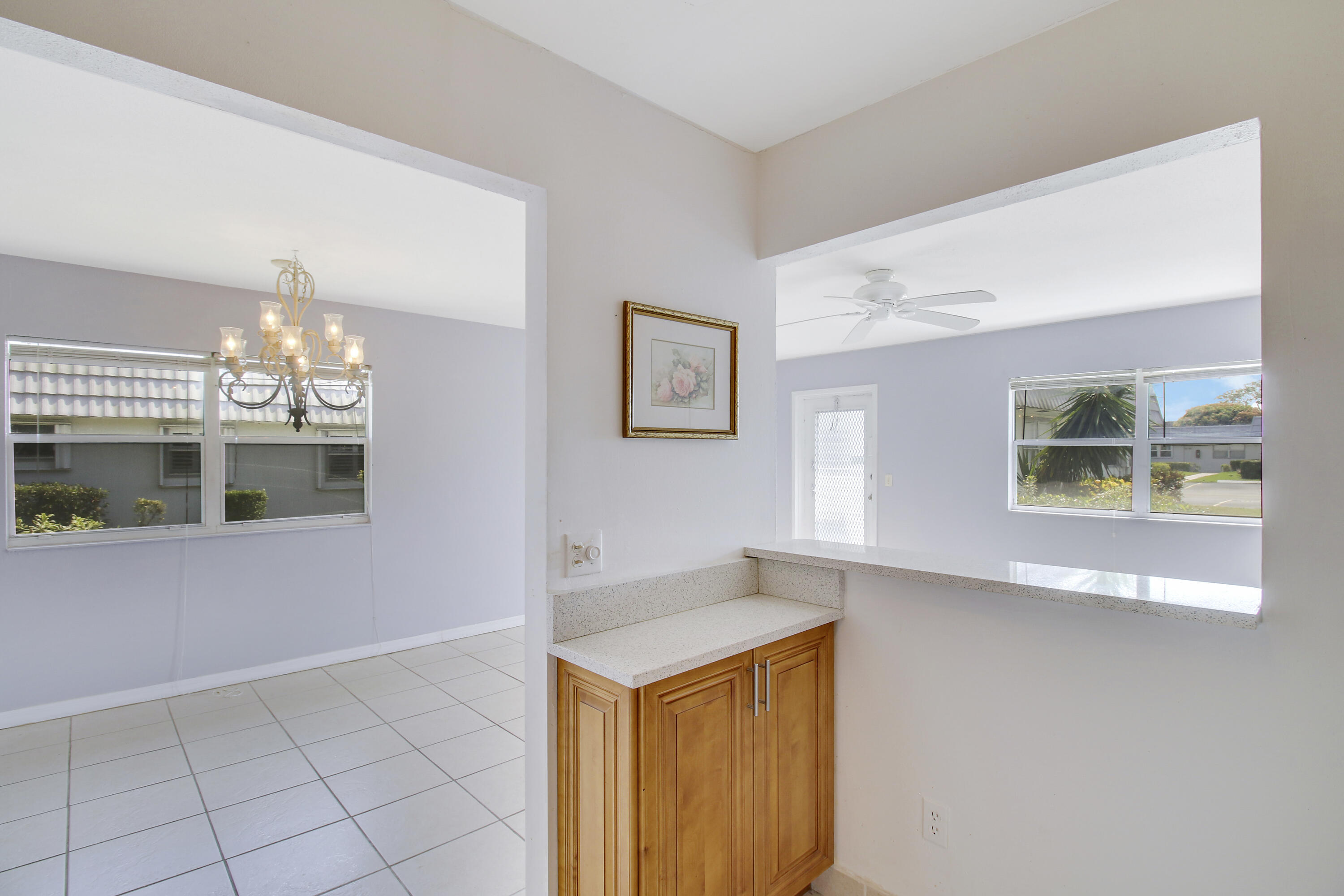 175 Valencia H Delray Beach, FL 33446 - Photo 7 of 19 House-7
