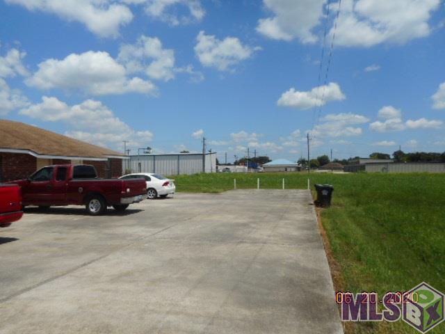 111 Picone Road Houma, LA 70363 - Photo 3 of 10 Gallery Image 3