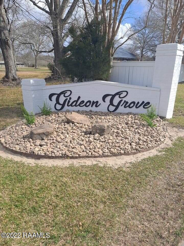 111 Gideon Road Youngsville, LA 70592 - Photo 3 of 5 Subdivision Entrance