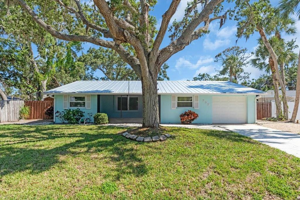 541 Zephyr Road Venice, FL 34293 - Photo 1 of 1